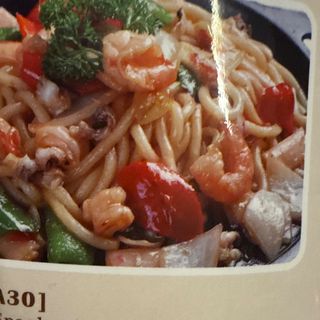 A30. Spaghetti con misto di mare