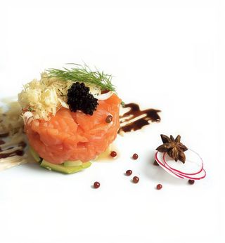 552. Tartare salmone special