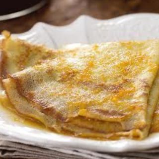 CRÊPES AL GRAND MARNIER