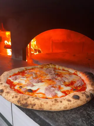 Pizza Salsiccia