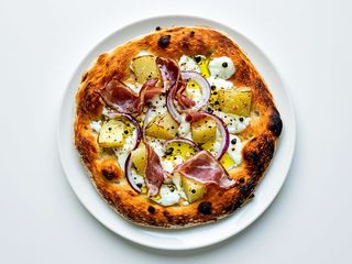 Pizza provola normale