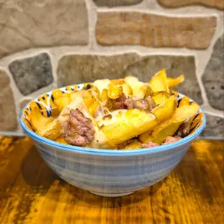 Provola affumicata e salsiccia fresca