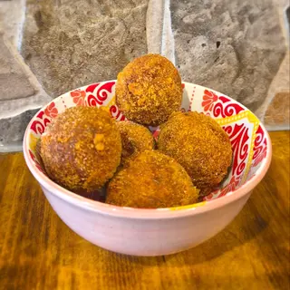 Polpette fritte di pulled pork