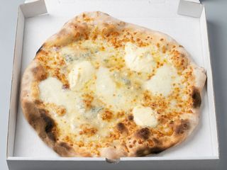 4 Formaggi - bianca