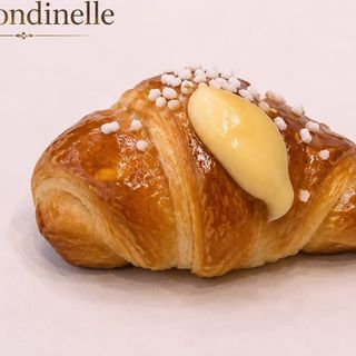 Cornetto Ischitano, crema aggiunta e amarena
