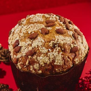 Panettone Milano a metà