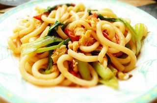 Udon Saltato con Verdure