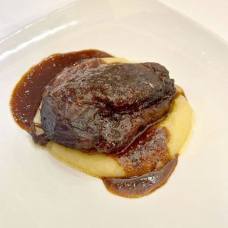 Guancia di vitello brasata al barolo
