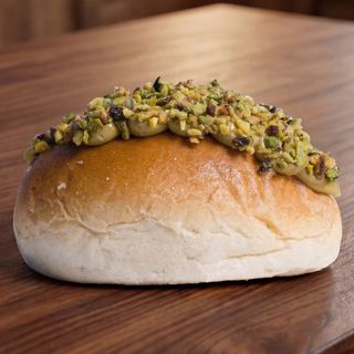 Panino al latte pistacchio