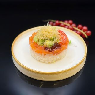 116. Chirashi salmone avocado