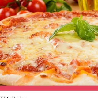 Pizza radicchio e salsiccia