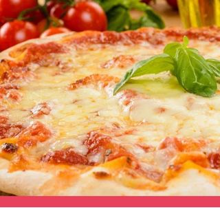 Pizza patatine e wurstel