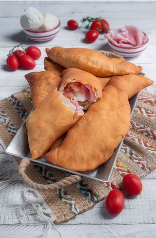 Calzone con prosciutto cotto