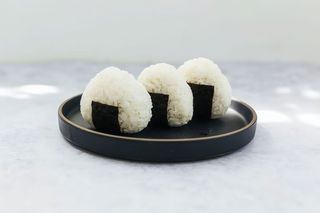 133 Onigiri ebiten