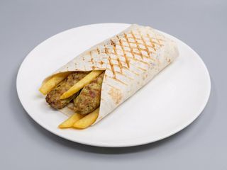 Piadina Seek Kebab + Patatine
