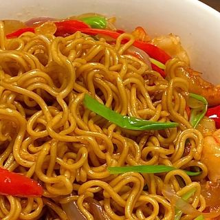 素拉面  spaghetti di Ramen con verdure