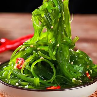 海藻沙拉 insalata di alghe (Wakame)
