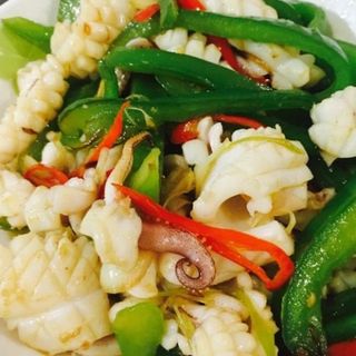 辣子尤鱼 calamari in salsa piccante