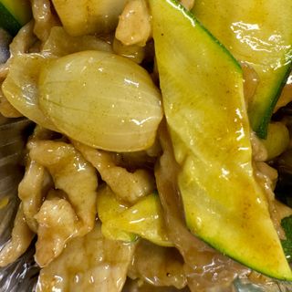 咖喱牛 Manzo con curry