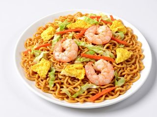 虾拉面 Spaghetti di Ramen con gamberi