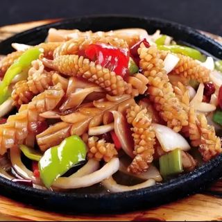 铁板鱿鱼 calamari alla piastra