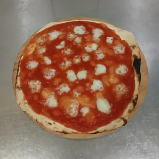 PIZZA CON MOZZARELLA DI BUFALA DOP