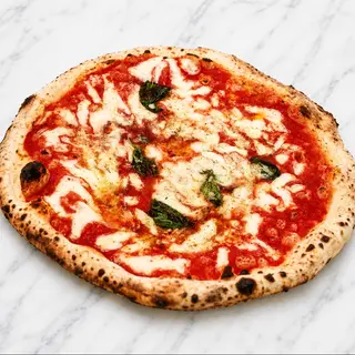 Margherita provola e pepe + bibita