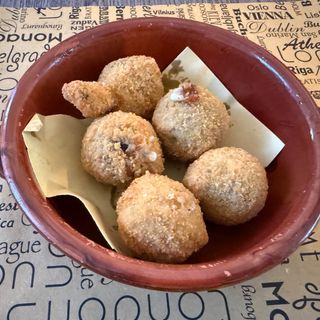 Polpette di Melanzane e Scamorza