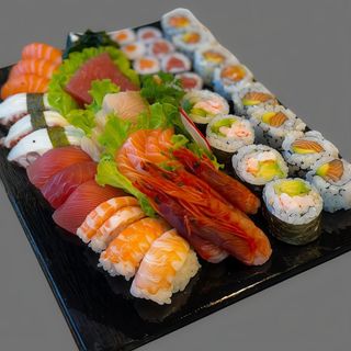 Sushi & sashimi party - 48 pezzi