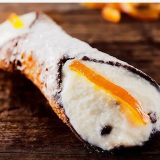Cannolo ricotta