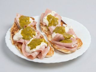 Bruschetta mortadella
