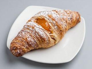 Cornetto con marmellata (fino alle ore 14:00)