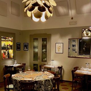 Trippa e ceci in umido con bagnèt verd e toma dël làit brusch