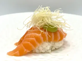 28C Nigiri kataifi