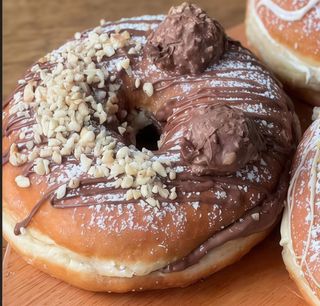 Ciambellona con Cioccolato alla Nocciola