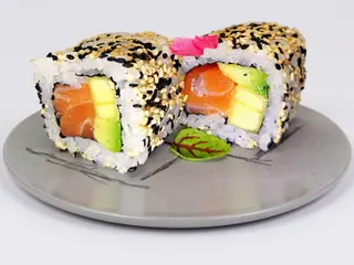 142. Sake roll