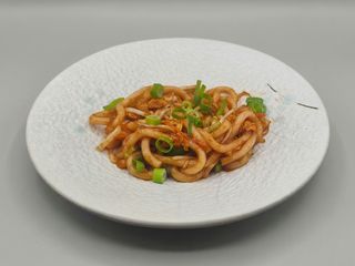 38.Yaki udon spaghetti di farina frumento con uova e verdure