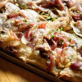 Tonno e alici baciata