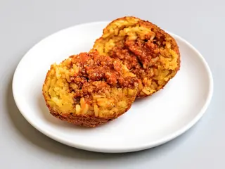 Arancina salsiccia