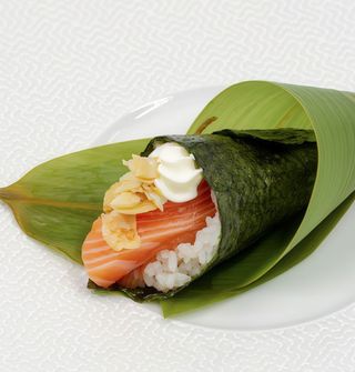 109. Temaki almond