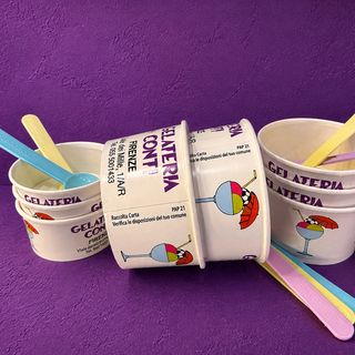 Set di bicchierini e palettine