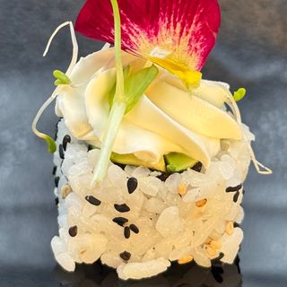 758. Uramaki Big Philadelphia Roll - 8 pezzi grandi