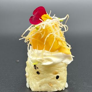 767. Golden Mango Roll - 8 pezzi