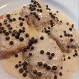 Medaglione di filetto di maiale al pepe verde