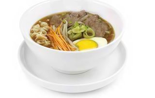 370. Ramen in brodo porzione grande