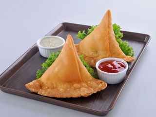 Samosa Con Verdure(4Pezzi)