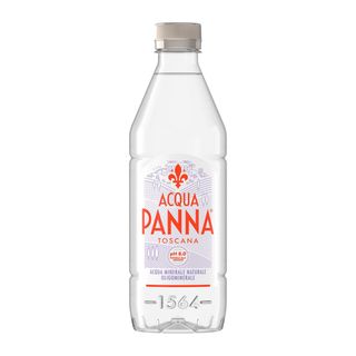 Acqua naturale