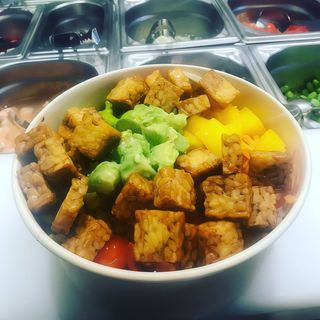 Vegan poke
