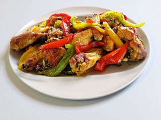 58 Pollo con peperoni