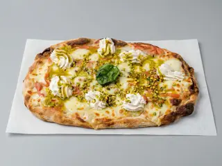 Pinsa Romana formaggi 